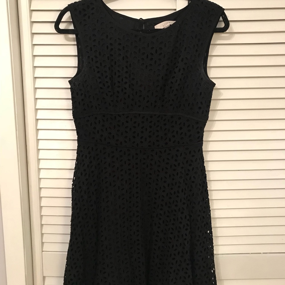 Women’s midi sleeveless dress